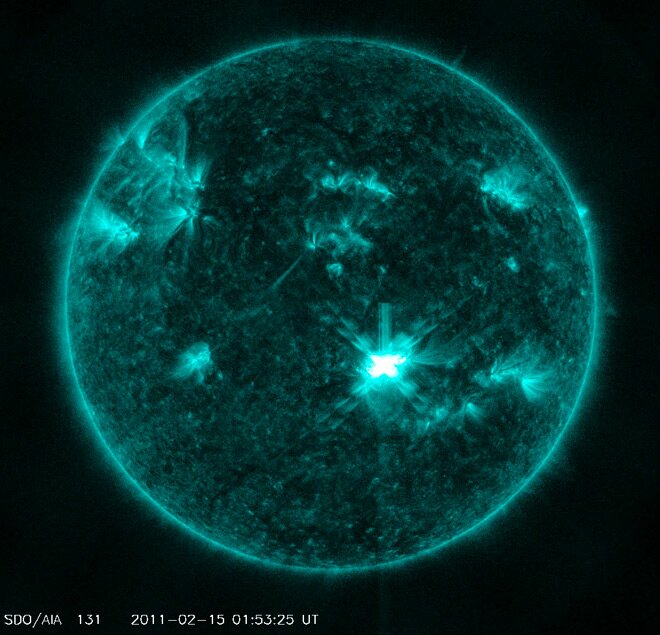 sunspot-solar-flare-feb-15-2011-sdo-nasa1